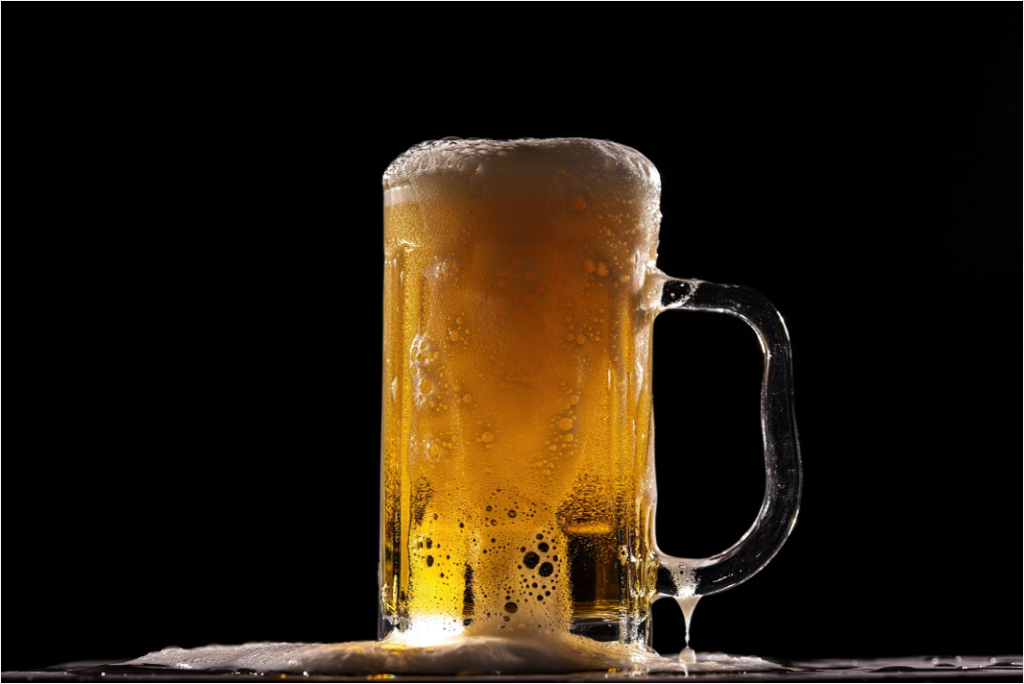 The Science of Beer Foam: Why Bubbles Matter in Your Brew