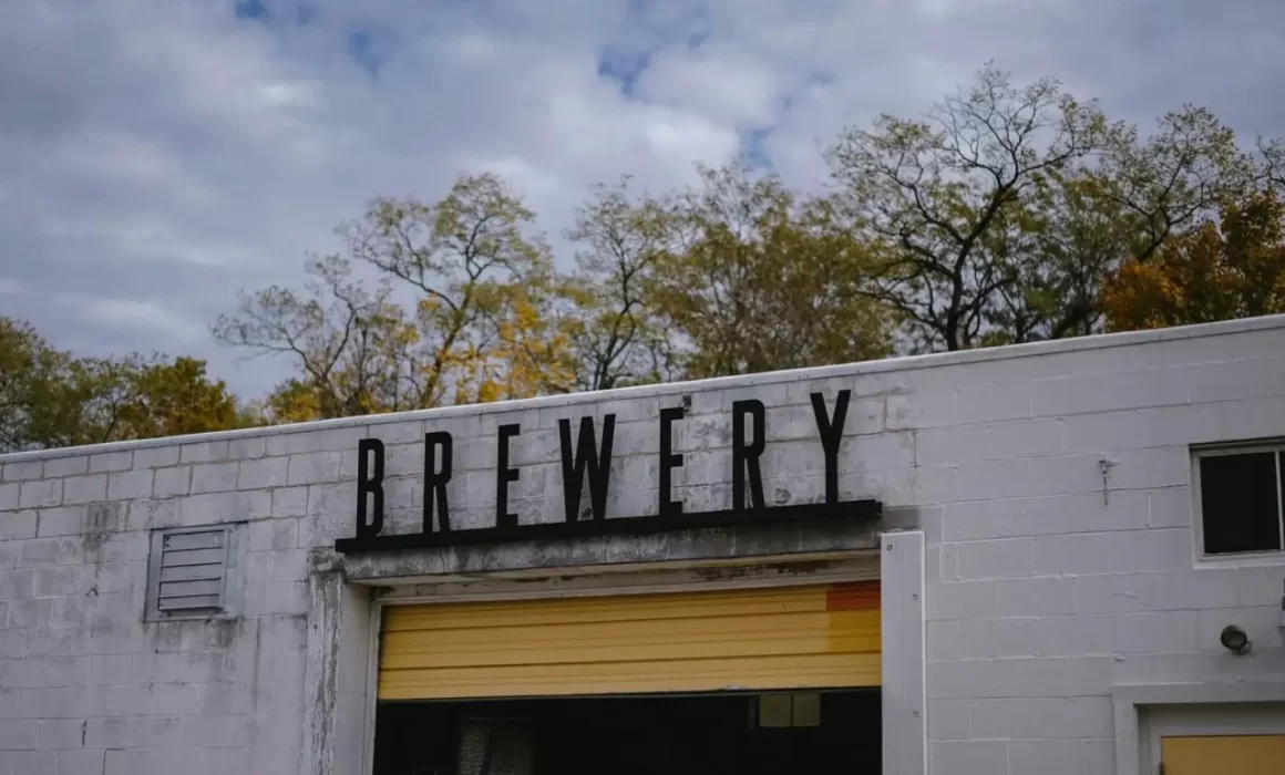 Brewery founders brewing beer in a garage setup